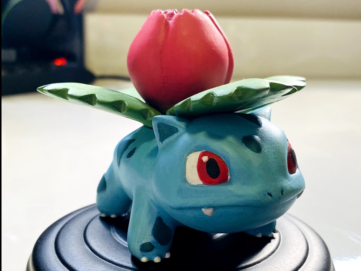 Colecionável Ivysaur #002 impresso em 3D e pintado artesanalmente