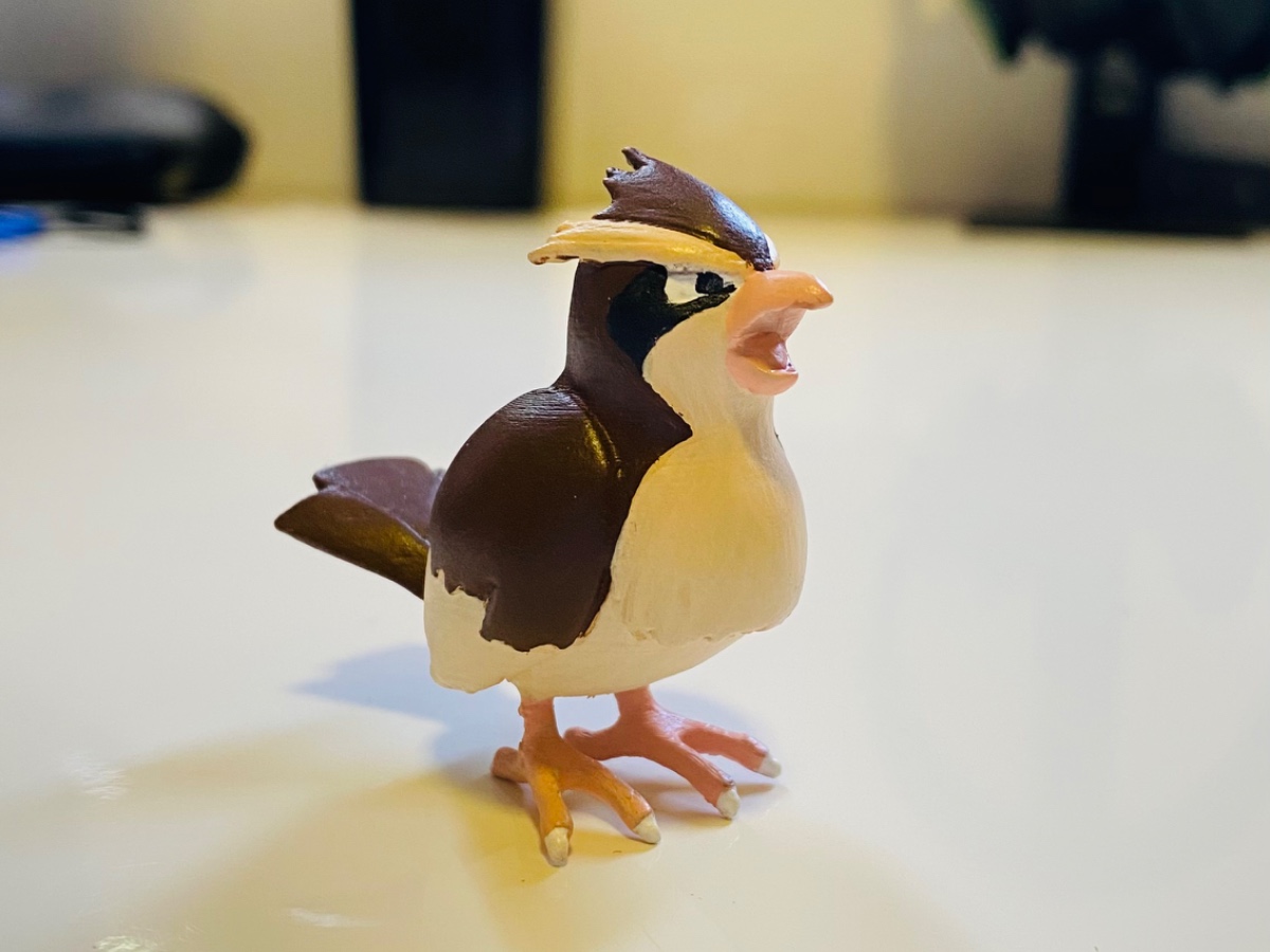 Colecionável Pidgey #016 impresso em 3D e pintado artesanalmente